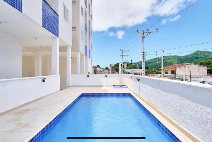 Apt Com Piscina E Churrasqueira Perto Da Orla Do Itagua Apartamento Ubatuba